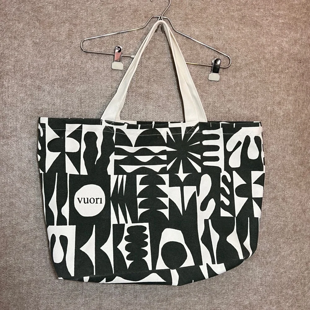 Vuori Tote Bag Unisex OS Black White Abstract Geometric Canvas Athleisure